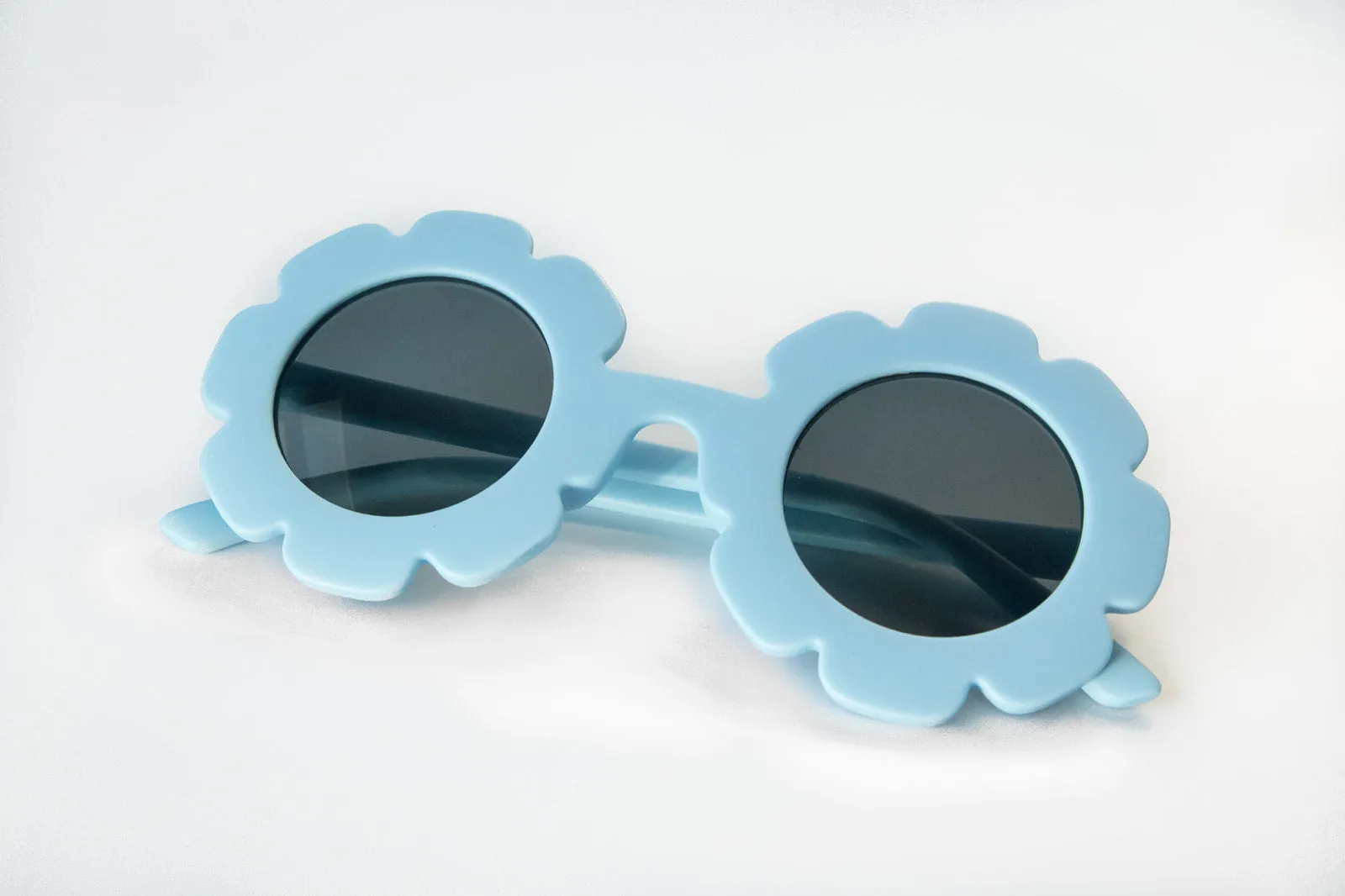 Babeehive Goods Toddler & Kid Daisy Sunglasses - Teal