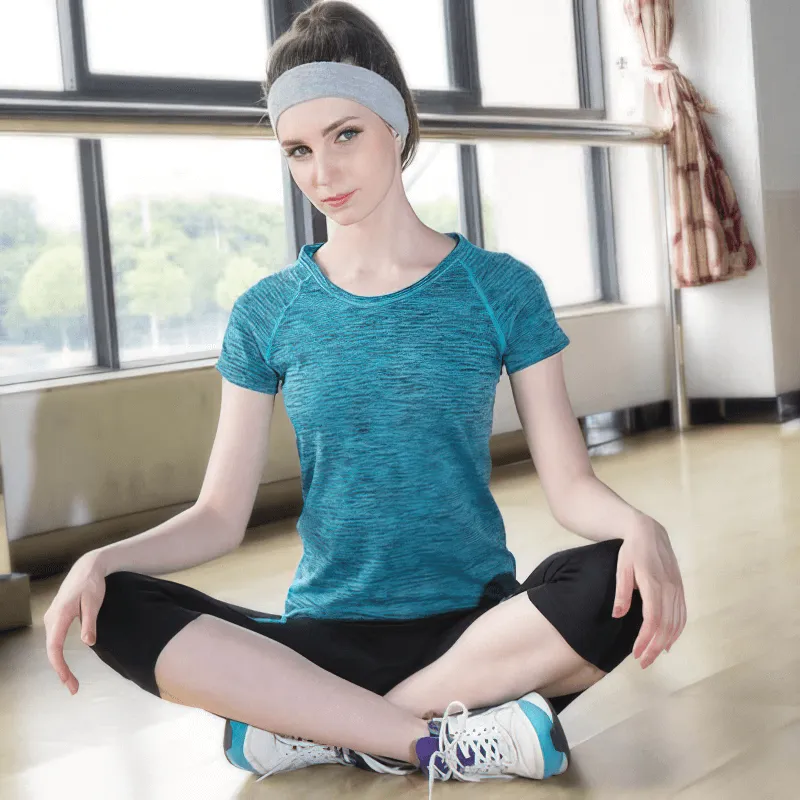 Breathable Women's Short Sleeves T-Shirt / Female Quick Dry Sportswear - SF0014