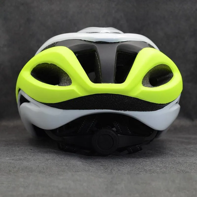 Lightweight Ventilated Cycling Helmet